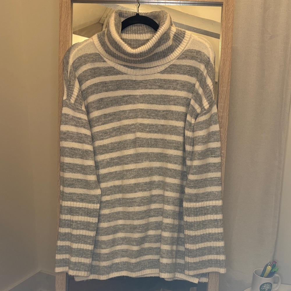 Loft Striped Gray and White Turtleneck Sweater
